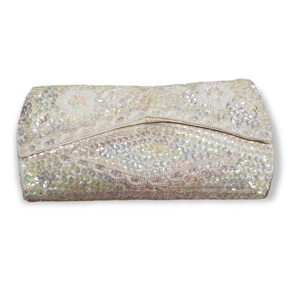 La Regal White Sequin Evening Clutch / Bag - Sequins Change Color w. Lighting - Picture 1 of 7